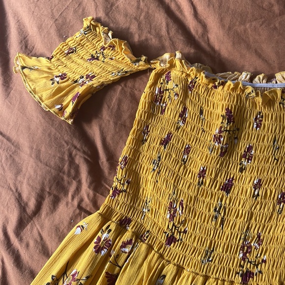 Dress - Picture 5 of 5